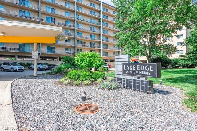 10301 Lake Avenue 420, Cleveland, OH 44102