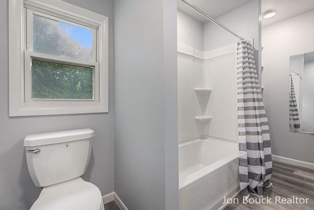 907 E Lincoln Street, Mount Pleasant, MI 48858