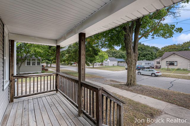 907 E Lincoln Street, Mount Pleasant, MI 48858