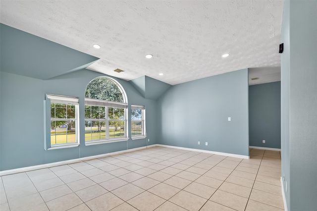 18433 Adlong Johnson Road, Crosby, TX 77532