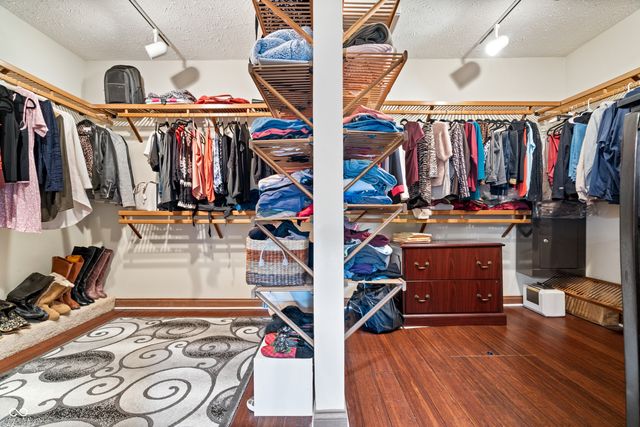 11323 Shoreview Lane, Indianapolis, IN 46236