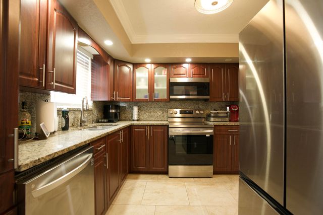 2836 SW 4th Court, Fort Lauderdale, FL 33312