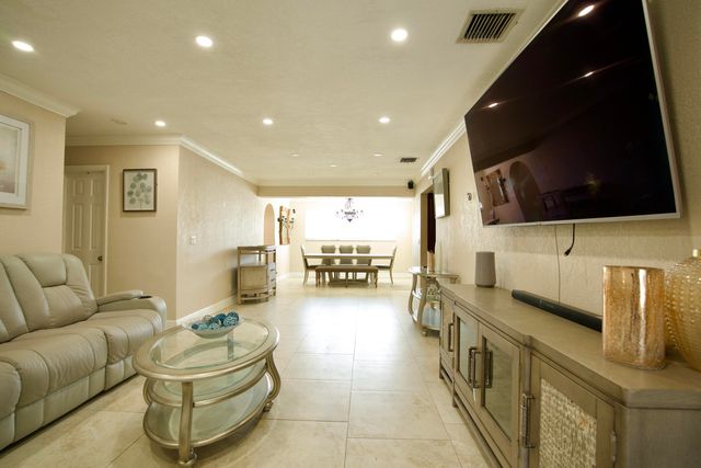 2836 SW 4th Court, Fort Lauderdale, FL 33312