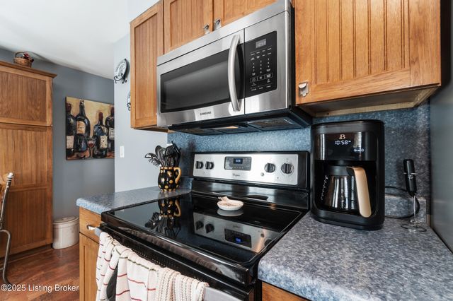 5365 Park Rd, Louisville, KY 40214