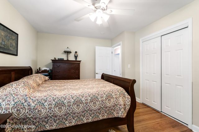 5365 Park Rd, Louisville, KY 40214