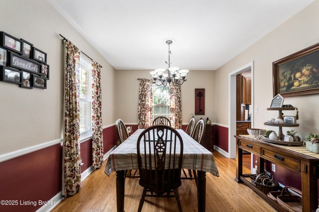 5365 Park Rd, Louisville, KY 40214