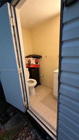 1555 SW 21st Way 1555, Fort Lauderdale, FL 33312