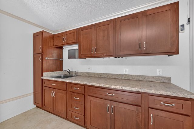 1609 Treehouse Lane N, Keller, TX 76262