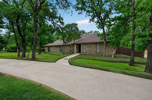 1609 Treehouse Lane N, Keller, TX 76262