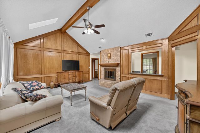 1609 Treehouse Lane N, Keller, TX 76262