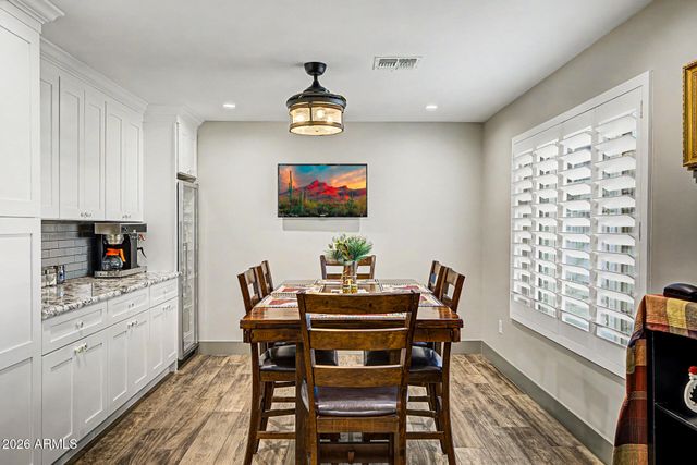 16 E RICE Drive, Tempe, AZ 85283