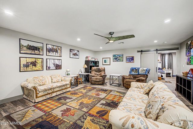 16 E RICE Drive, Tempe, AZ 85283