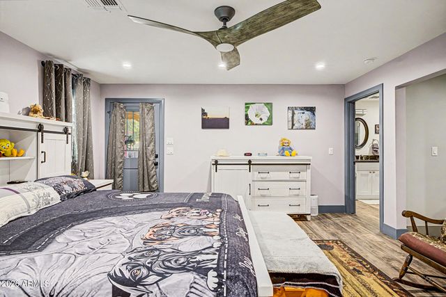16 E RICE Drive, Tempe, AZ 85283