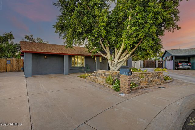 16 E RICE Drive, Tempe, AZ 85283