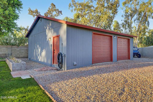 16 E RICE Drive, Tempe, AZ 85283