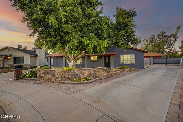 16 E RICE Drive, Tempe, AZ 85283