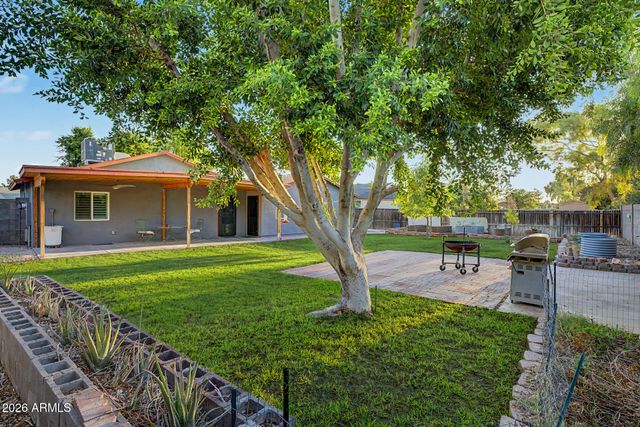 16 E RICE Drive, Tempe, AZ 85283