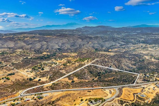 40200 E Benton, Hemet, CA 92544