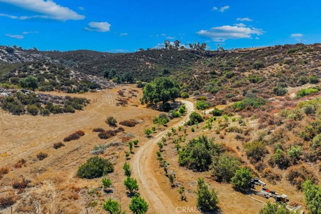 40200 E Benton, Hemet, CA 92544