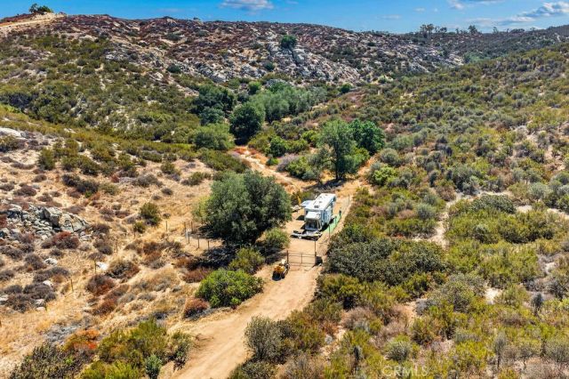 40200 E Benton, Hemet, CA 92544