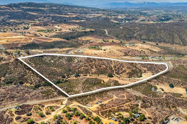 40200 E Benton, Hemet, CA 92544
