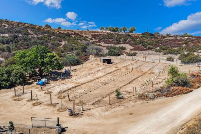 40200 E Benton, Hemet, CA 92544
