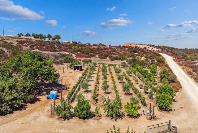 40200 E Benton, Hemet, CA 92544
