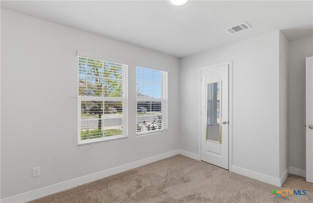 1328 Almond Creek, Seguin, TX 78155