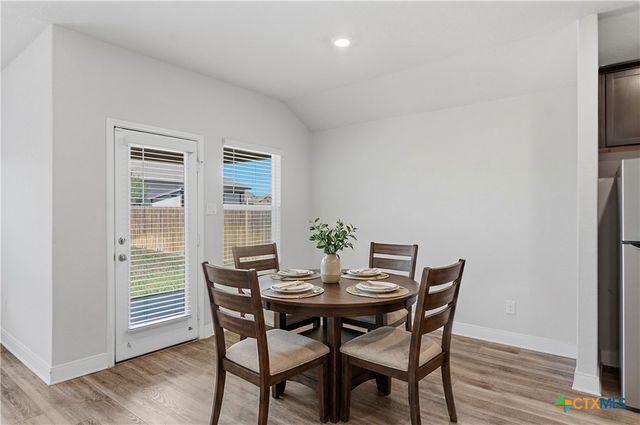 1328 Almond Creek, Seguin, TX 78155