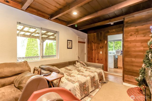 11005 Jovita Boulevard E, Edgewood, WA 98372