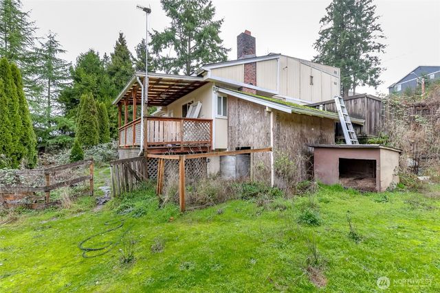 11005 Jovita Boulevard E, Edgewood, WA 98372