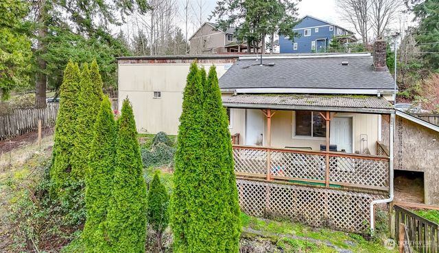 11005 Jovita Boulevard E, Edgewood, WA 98372