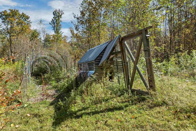 26 Butman Road, Bradford, NH 03221