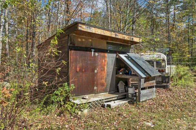 26 Butman Road, Bradford, NH 03221