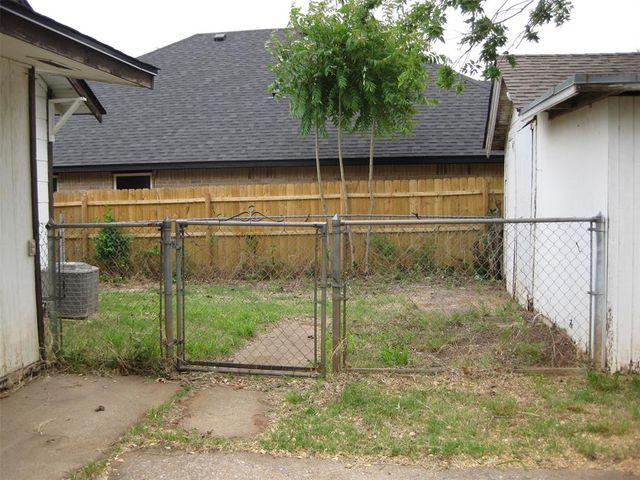 610 NW 95th Street, Oklahoma City, OK 73114