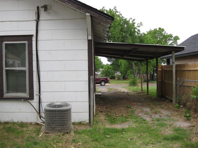 610 NW 95th Street, Oklahoma City, OK 73114