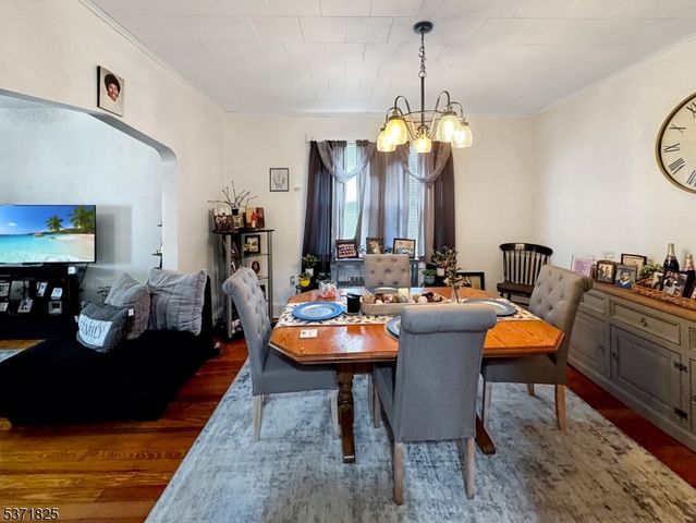 93 Piaget Ave, Clifton City, NJ 07011