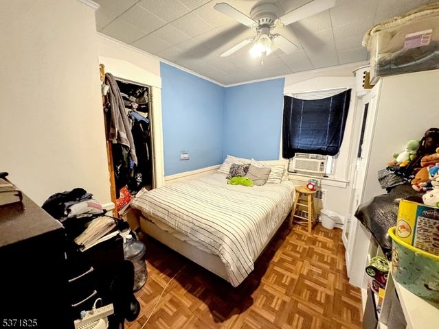 93 Piaget Ave, Clifton City, NJ 07011