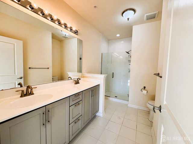 938 Campbell Street 938, South Plainfield, NJ 07080