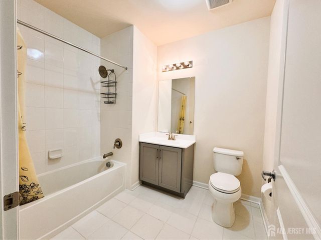 938 Campbell Street 938, South Plainfield, NJ 07080