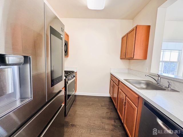 938 Campbell Street 938, South Plainfield, NJ 07080