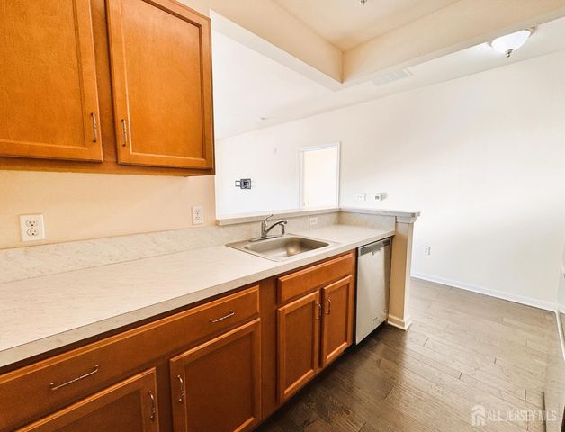 938 Campbell Street 938, South Plainfield, NJ 07080