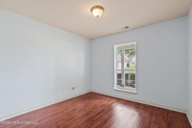 8365 Olivia Lane, Southaven, MS 38672