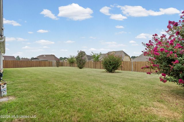 8365 Olivia Lane, Southaven, MS 38672