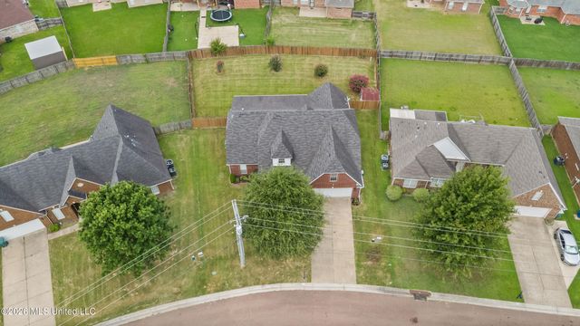 8365 Olivia Lane, Southaven, MS 38672