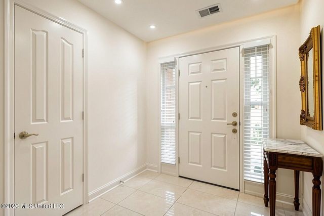 8365 Olivia Lane, Southaven, MS 38672