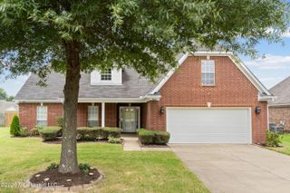 8365 Olivia Lane, Southaven, MS 38672