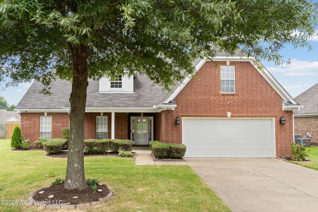 8365 Olivia Lane, Southaven, MS 38672