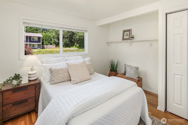 7061 NE 137th Street, Kirkland, WA 98034