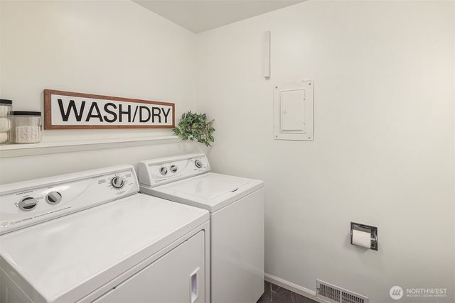 7061 NE 137th Street, Kirkland, WA 98034